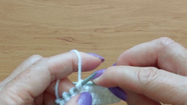 Очень простой ажурный узор спицами для жилета, туники, джемпера, детской кофточки, топа. смотреть онлайн