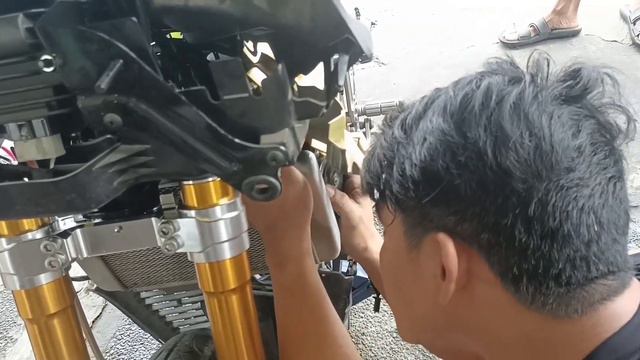 YAMAHA SNIPER 155 OKM INVERTED FRONT SHOCK INSTALLATION WITH CONVERSION. #yamaharevsyourheart смотреть онлайн