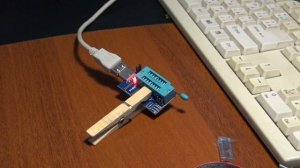 Флеш память W25Q64FVSSIG и программатор CH341A