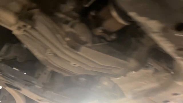 Audi A4 Oil Pump Drive Replacement 2.0 TDI (without music in background) смотреть онлайн