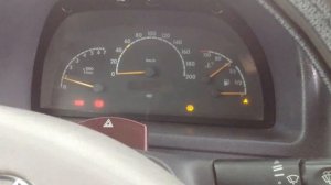 Мерседес Вито заводится и глохнет