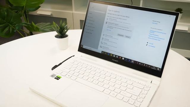 Acer ConceptD Ezel 3 Laptop Review | Convertible Touch Screen Creator Design смотреть онлайн