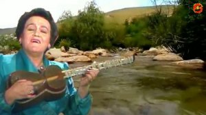 Олмахон Хаитова  ижро  этган қўшиқлардан бири этиборингизга