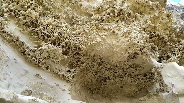 Пещерный город Бакла в Крыму смотреть онлайн