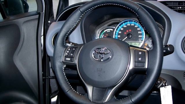 Toyota Yaris 1.0 VVT-i Edition 123565 marlingrau "AUTOHAUS S&K LÜNEBURG" смотреть онлайн