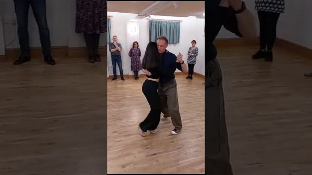 Studio T: Improvisation The Polish Twist #improvisation #tango #dance #tangolesson смотреть онлайн