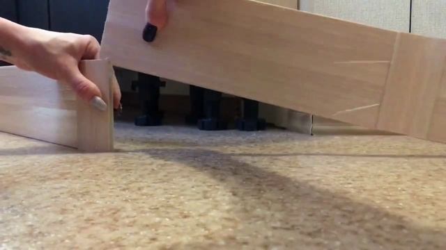 Как поставить цоколь - Пластиковый смотреть онлайн