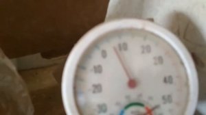 Избавится от мокрого потолка в сарае.