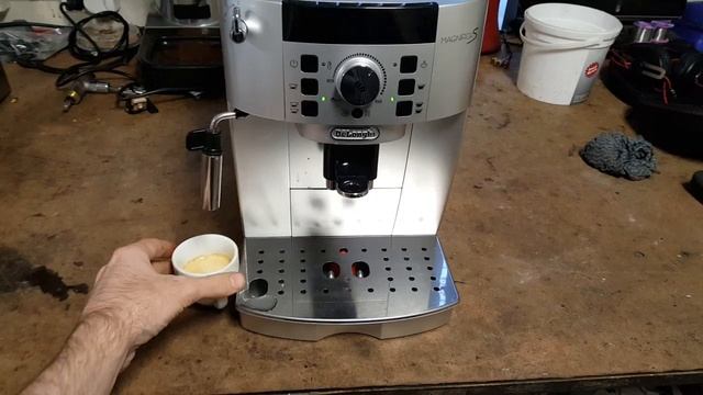 DeLonghi ECAM22.110.SB automatic coffee machine смотреть онлайн