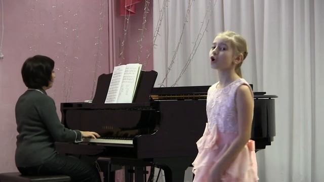 Розметова Нина Д. Львов - Компанейц, С. Богомазов "Снежная песенка" смотреть онлайн