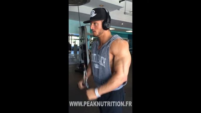 Super Set Biceps / Triceps Avec Anthony Amar à Miami Beach