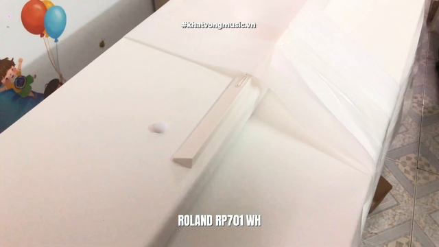 Roland RP701 | Bàn giao piano điện màu trắng về quận Bình Thạnh смотреть онлайн