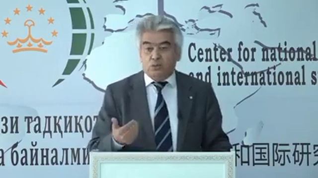 Қироати шеъри "Забони Модарӣ"-и Бозор Собир аз ҷониби Ортиқи Қодир смотреть онлайн