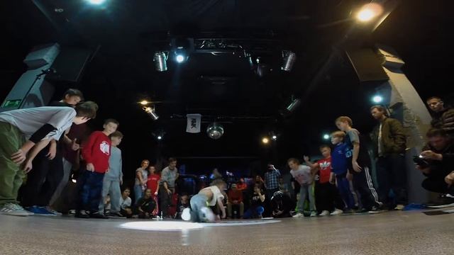 SERIOUS JAM | 30.10.16 | KIDZ 5х5: Финал (Доминант VS Power Kidz) смотреть онлайн
