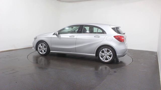 KY17WJL MERCEDES-BENZ A CLASS 1.6 A180 BLUEEFFICIENCY SPORT 5d 122 BHP смотреть онлайн