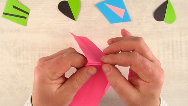 Подарочная коробочка для мамы / Легкое оригами / бумажные поделки смотреть онлайн