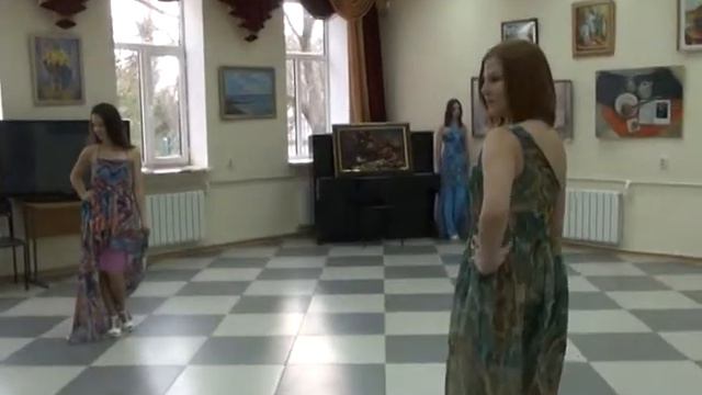 Выставка работ творческого союза молодых художников Армавира в Лабинском выставочном зале
