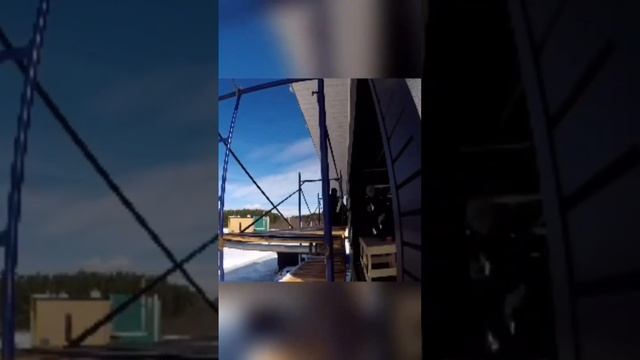 Завершили монтаж металлосайдинга, софитов и лобовой планки. #строительство#shorts смотреть онлайн