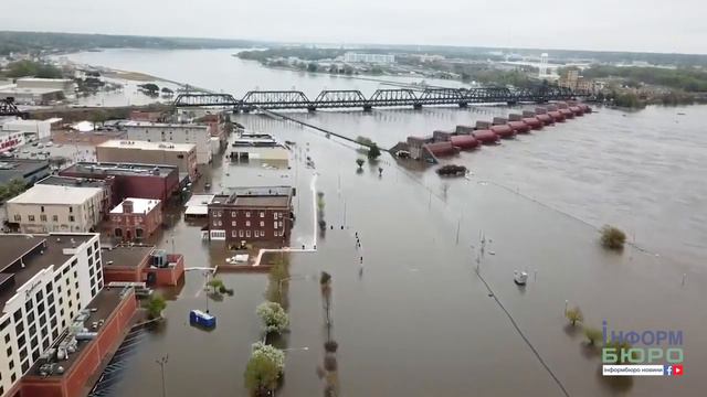 Річка Міссісіпі вийшла з берегів смотреть онлайн