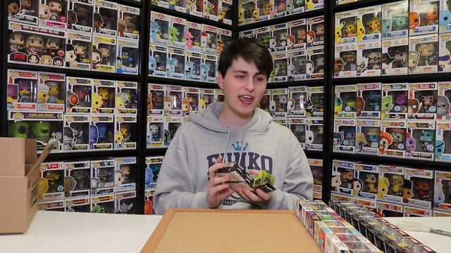 Cleaning up my Funko Pop Studio | 1600+ Figures! смотреть онлайн