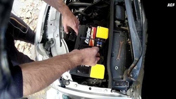 Car battery replacement Opel Meriva