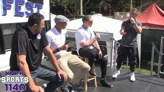 Damien & Carmichael Dave Interview Mike Bibby, Vlade Divac, and Doug Christie Live At Sports Fest смотреть онлайн