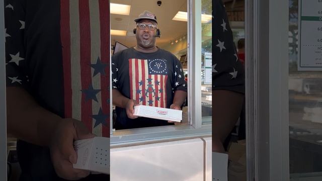 Krispy Kreme NPC смотреть онлайн