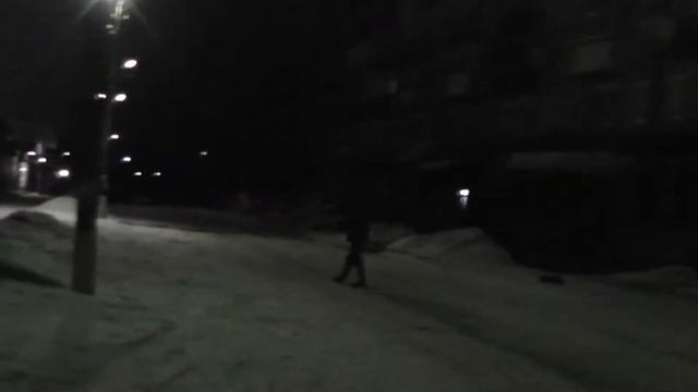 зимний ночной бег соколят в балаклавах с голым торсом смотреть онлайн