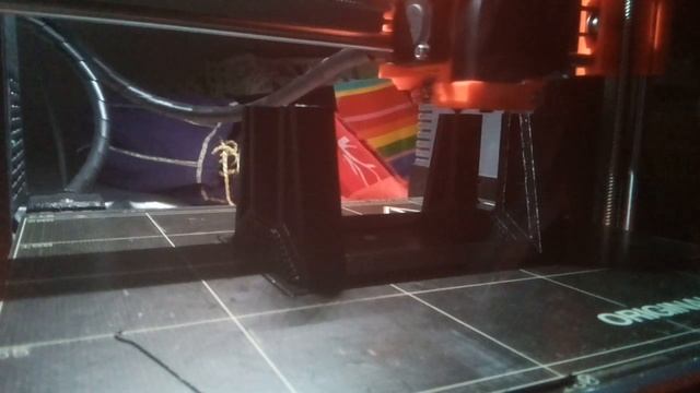 Timelapse: Laptop_Holder_0.2mm_PLA_MK2S_6h22m.gcode смотреть онлайн