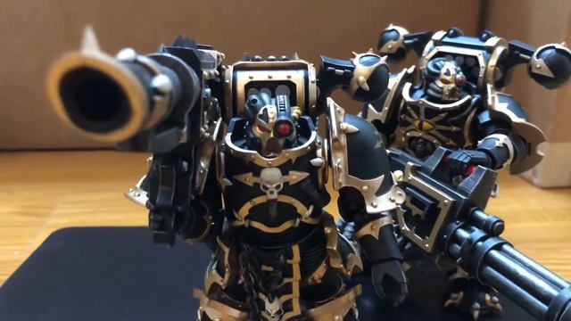 Joy Toy 1:18 Warhammer Black Legion Havocs (Lascannon and Chaincannon) смотреть онлайн