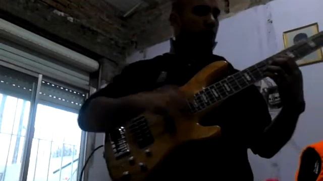 Bajo cort gb5 смотреть онлайн