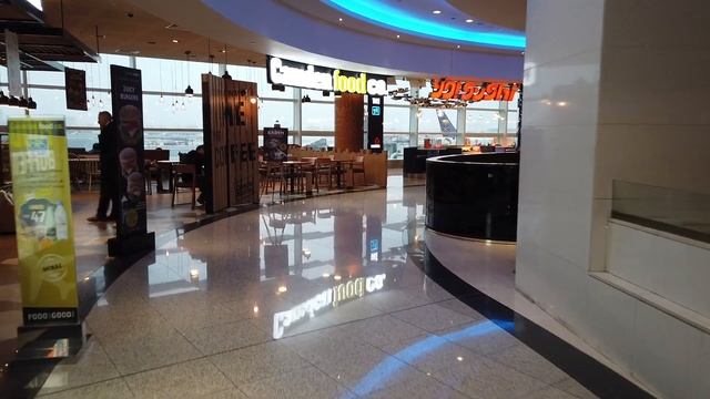 Airport Virtual Tour : Dubai International Airport, Terminal 1, Departures, Dubai دبي UAE / Walk 4 смотреть онлайн