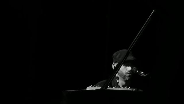 "Le'hisha'er" & "Hinach Yafah" - Idan Raichel - The Concert Hall, New York, 11.14.19 смотреть онлайн