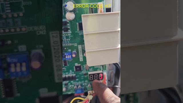 TRANE MINI TVR 6G. H7 ERROR CODE смотреть онлайн