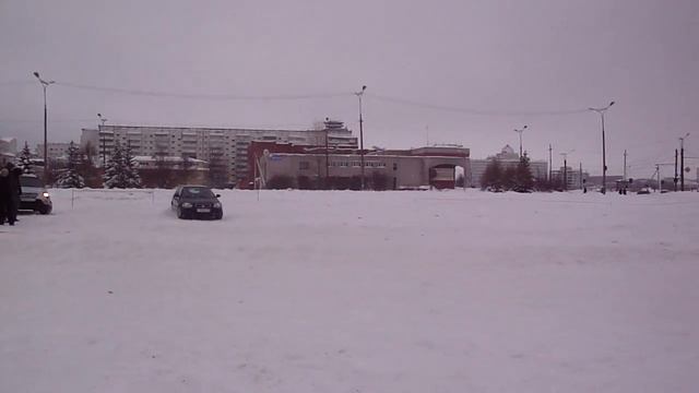 honda civic 30.01.2011 1 заезд.MP4 смотреть онлайн