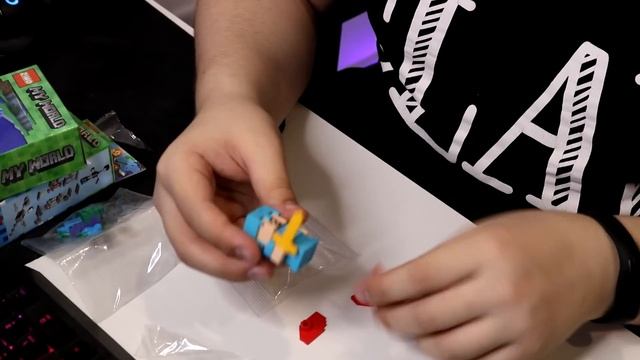 КИТАЙСКИЙ ЛЕГО МАЙНКРАФТ ! 2 ГОЛЕМА смотреть онлайн