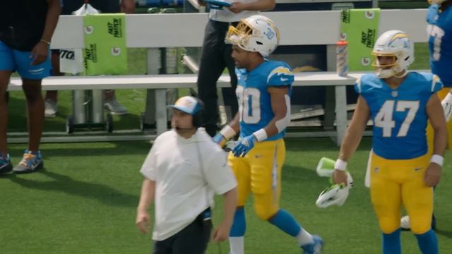 Mic'd Up: Austin Ekeler Runs For 117 Yards | LA Chargers смотреть онлайн