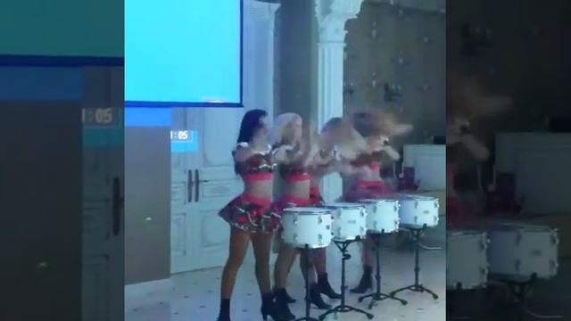 Танец "Балканский с барабанами" смотреть онлайн