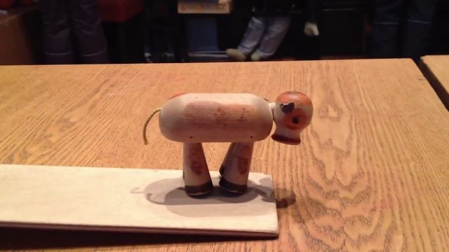 идет бычок, качается смотреть онлайн