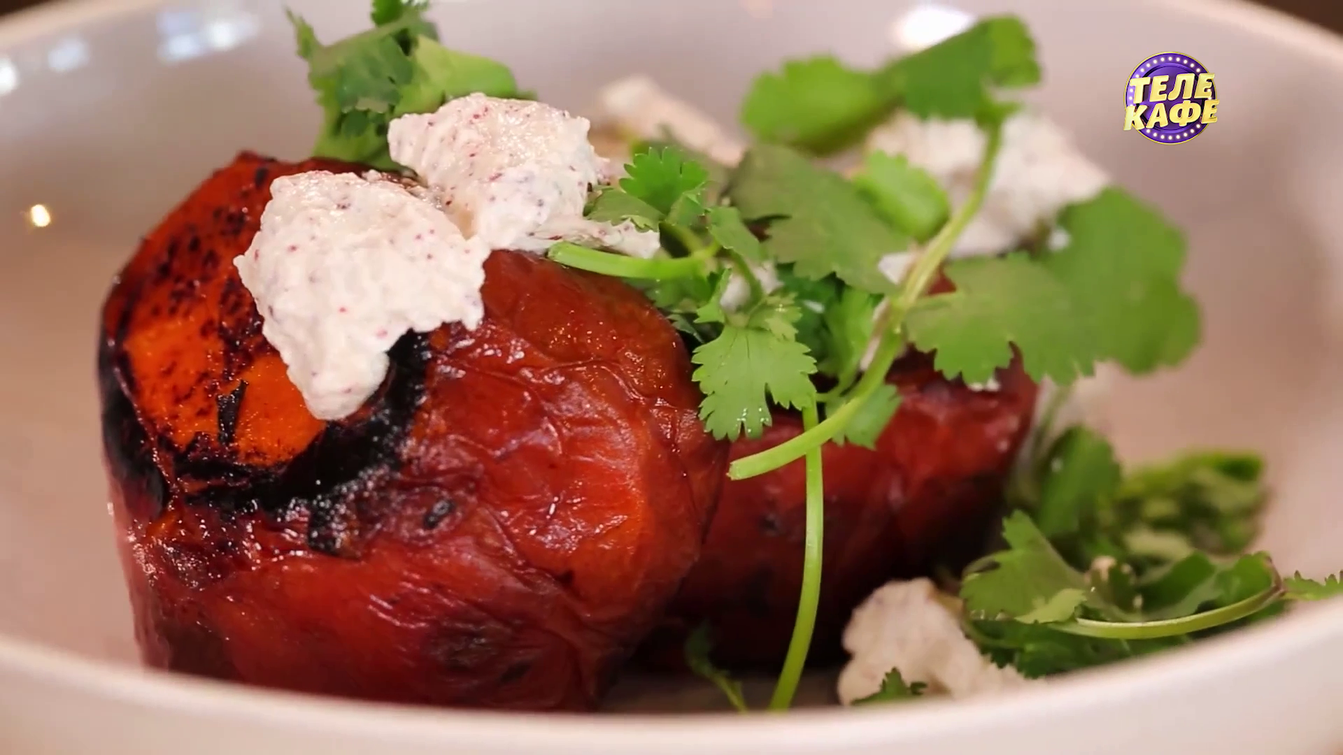 Запечённый батат с муссом из рикотты. Вегетарианские блюда смотреть онлайн