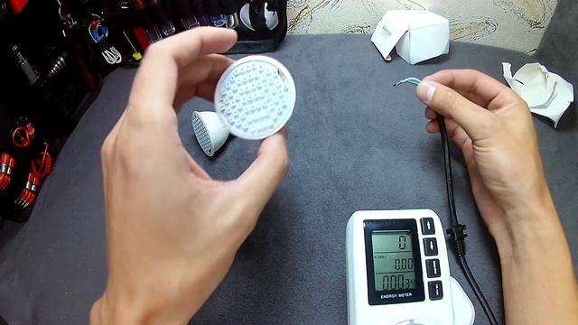 Больше света рассаде! Специальные LED лампы для роста растений смотреть онлайн