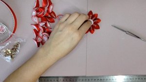 Ободок из атласной ленты 5 см .