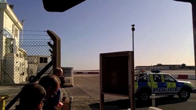 Gibraltar International Airport смотреть онлайн