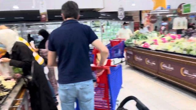 ЦЕНЫ НА ПРОДУКТЫ В КАТАРЕ??ОВОЩИ ДЕШЕВЛЕ ЧЕМ В ТУРЦИИ!!! ДОХА, КАТАР 2022 смотреть онлайн