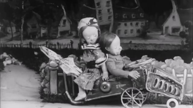 Creepy 1930s Stop Motion - "Dolly Daisy in Hearts and Flowers" смотреть онлайн