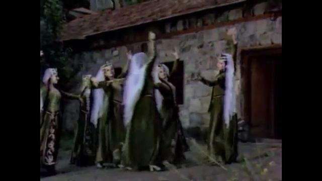 Армянский танец "Узундара", Armenian dance смотреть онлайн