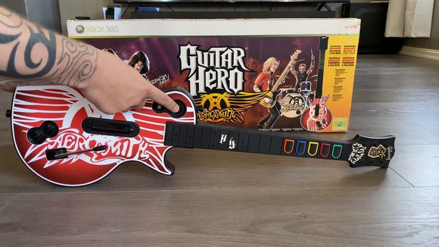 Guitar Hero Aerosmith Unboxing ASMR - Xbox 360 смотреть онлайн
