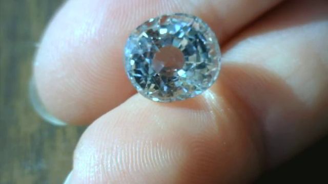 VVS 7.09 CT Natural Rare Phenakite смотреть онлайн