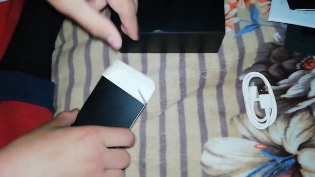 Распаковка GeekVape Aegis Hero 2