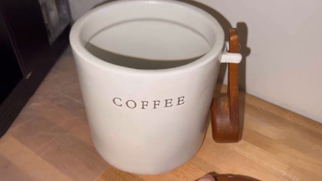 Hearth & Hand with Magnolia - Kitchen Canister Collection (Coffee) смотреть онлайн